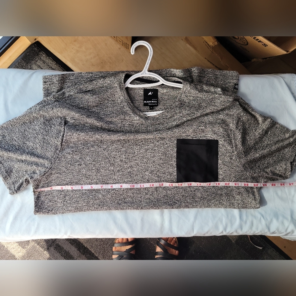 Men's Black Bull Gray T Shirt with Black Pocket Size XL
